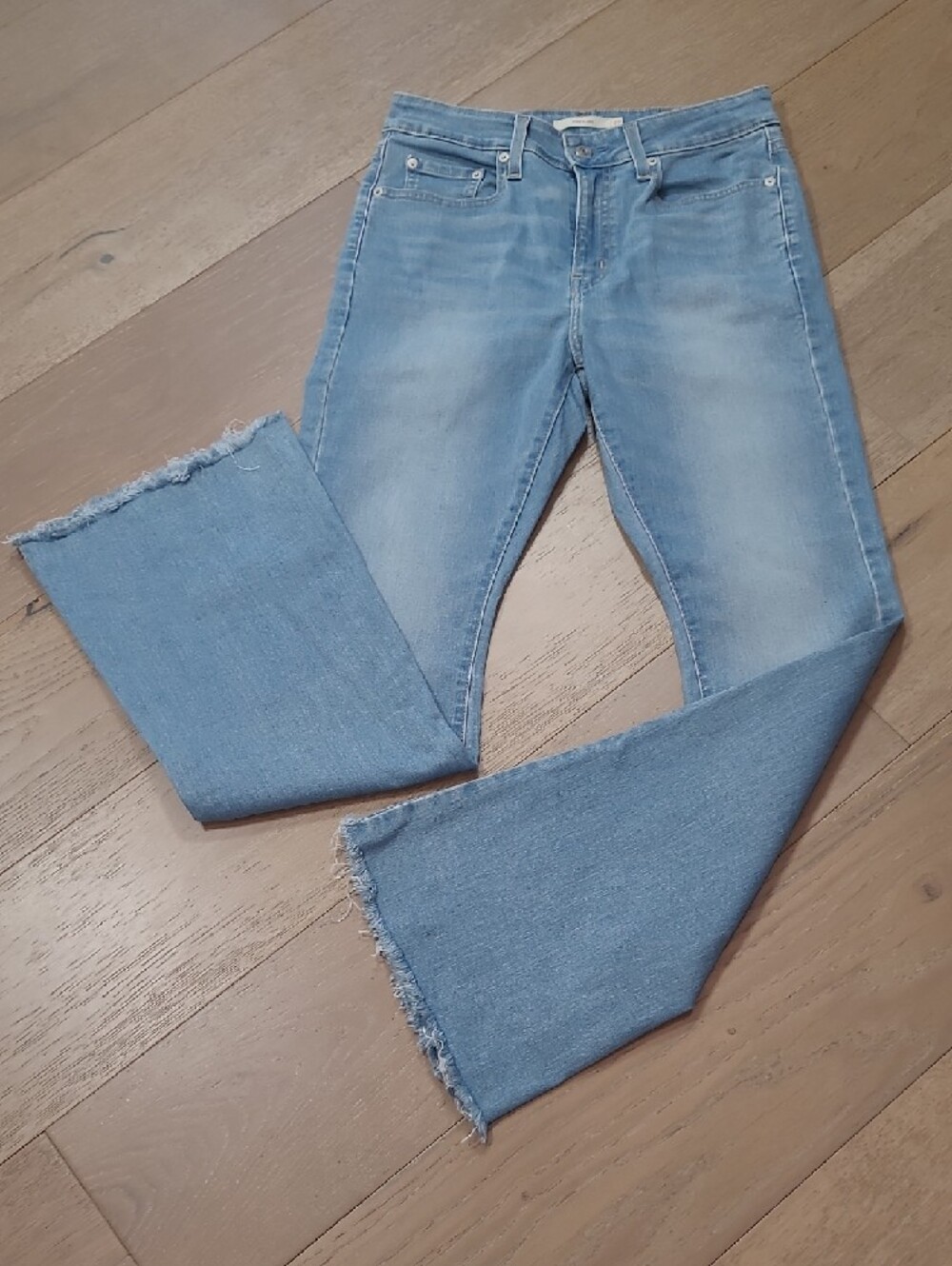 Levi's Jeans Women's sz 29 726 Flare Mid Rise Raw Hem Denim Jeans